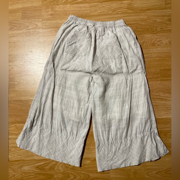 UC- POETRY CROPPED TROUSERS
Garment-dyed linen - Picture 3 of 7